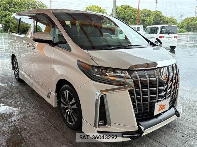Toyota ALPHARD 2018-08 7720274-7