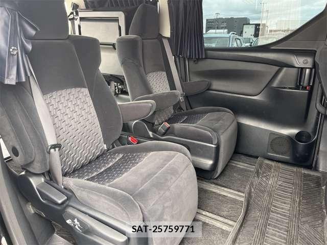 Toyota ALPHARD 2015-02 7782352-12