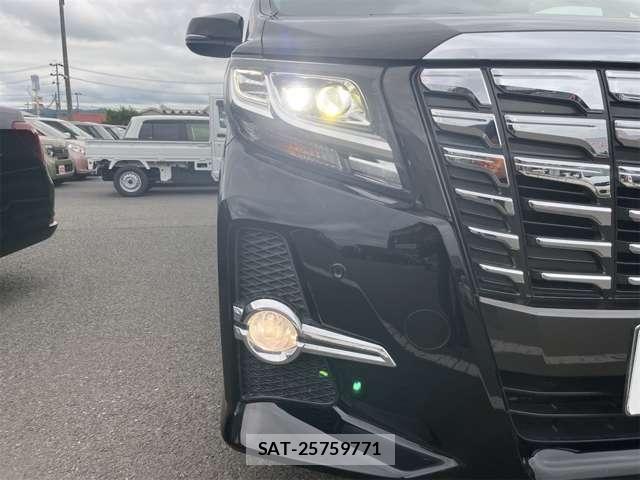 Toyota ALPHARD 2015-02 7782352-15