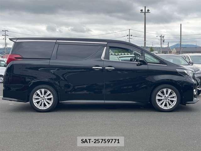 Toyota ALPHARD 2015-02 7782352-24