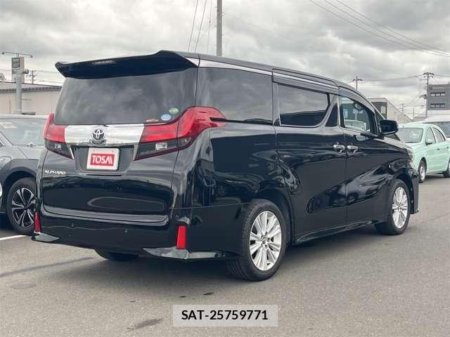 Toyota ALPHARD 2015-02 7782352-25
