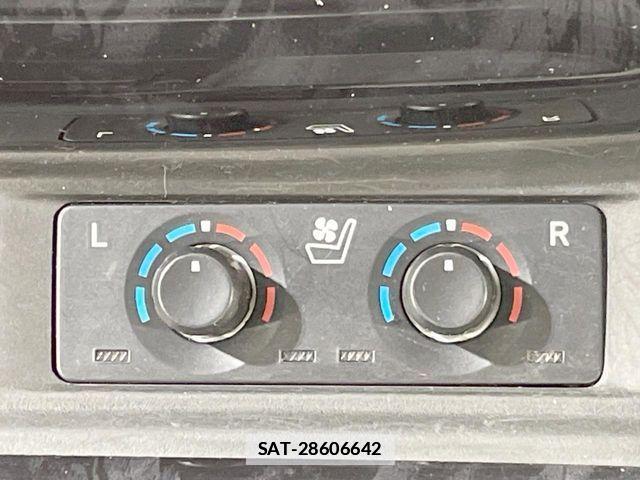 Toyota ALPHARD 2020-05 7782354-6