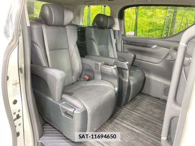 Toyota ALPHARD 2019-09 7782357-9