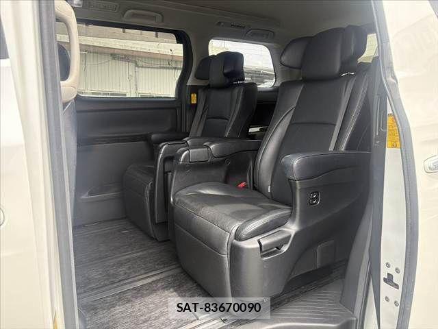 Toyota ALPHARD 2013-04 7875145-18