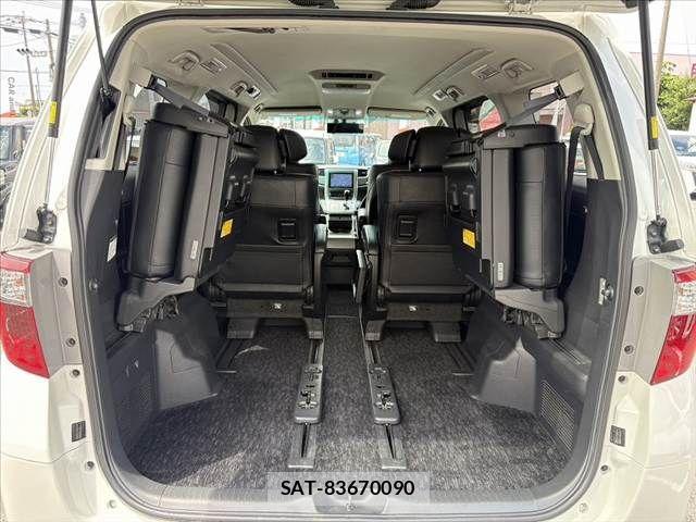 Toyota ALPHARD 2013-04 7875145-22