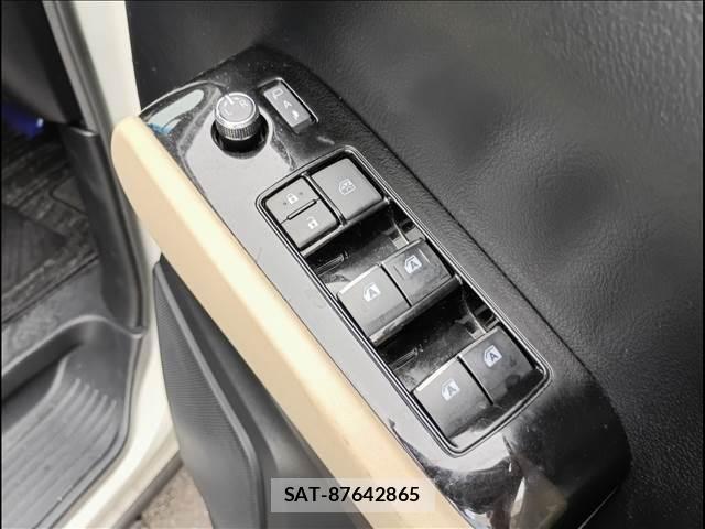Toyota ALPHARD 2017-02 7875144-19
