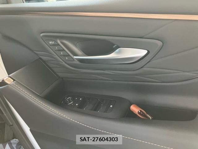 Toyota ALPHARD 2026-04 7875141-10