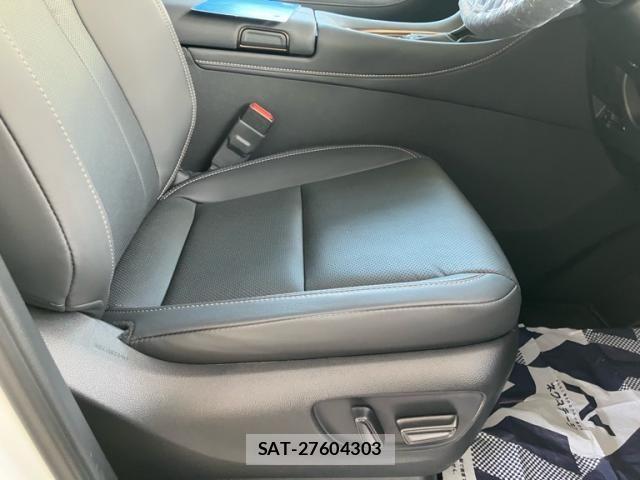 Toyota ALPHARD 2026-04 7875141-12