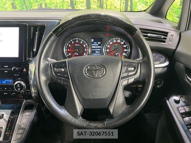 Toyota ALPHARD 2020-09 7960389-11
