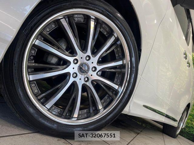 Toyota ALPHARD 2020-09 7960389-13