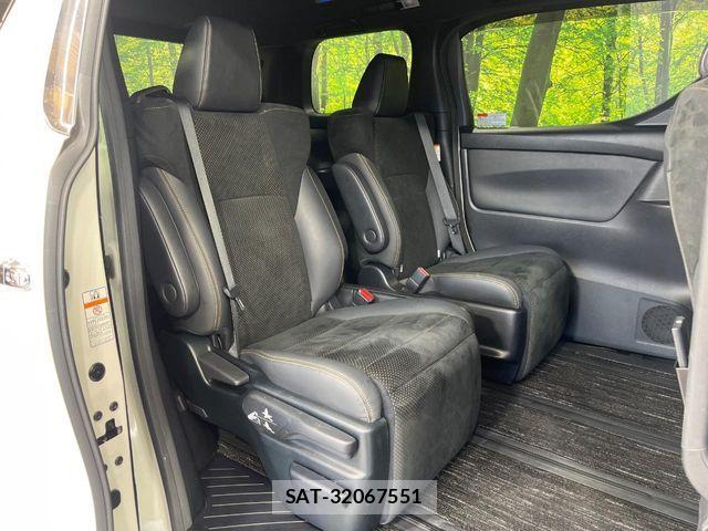 Toyota ALPHARD 2020-09 7960389-8