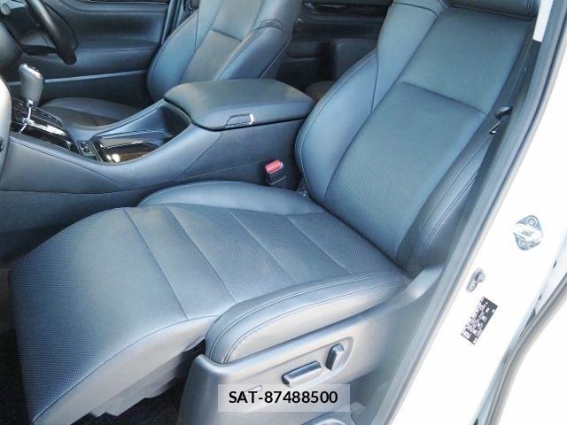 Toyota ALPHARD 2023-01 7960386-10