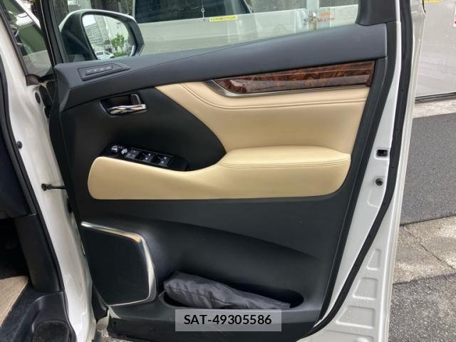 Toyota ALPHARD 2019-04 7978391-14