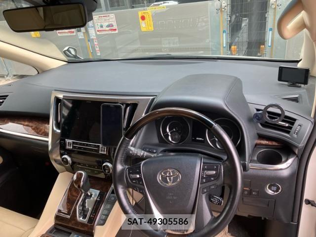 Toyota ALPHARD 2019-04 7978391-19