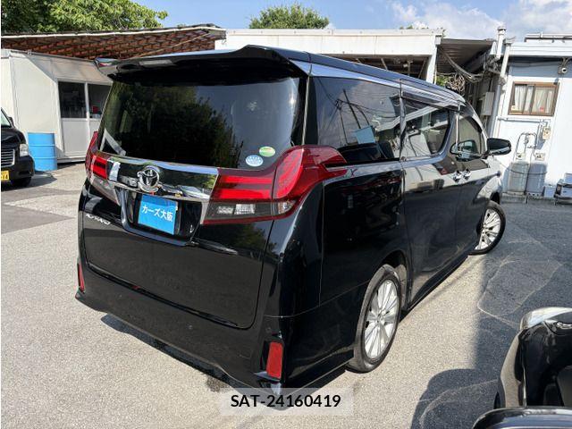 Toyota ALPHARD 2016-08 8034283-2