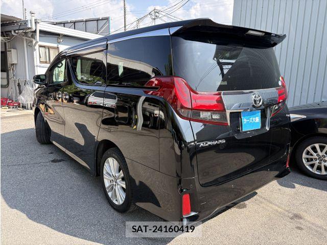 Toyota ALPHARD 2016-08 8034283-3