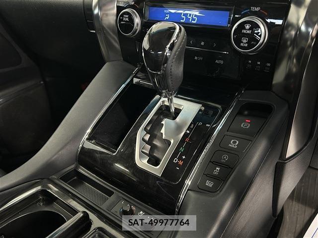 Toyota ALPHARD 2021-06 8034276-17