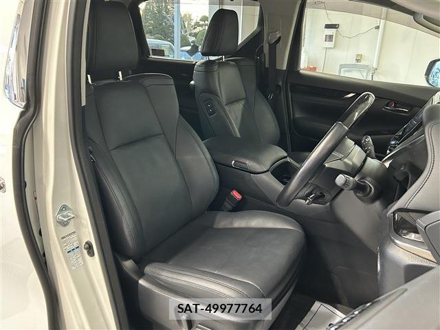 Toyota ALPHARD 2021-06 8034276-21