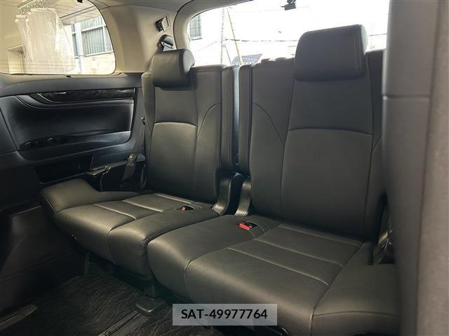 Toyota ALPHARD 2021-06 8034276-24