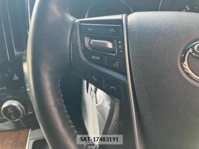 Toyota ALPHARD 2015-07 8034279-18