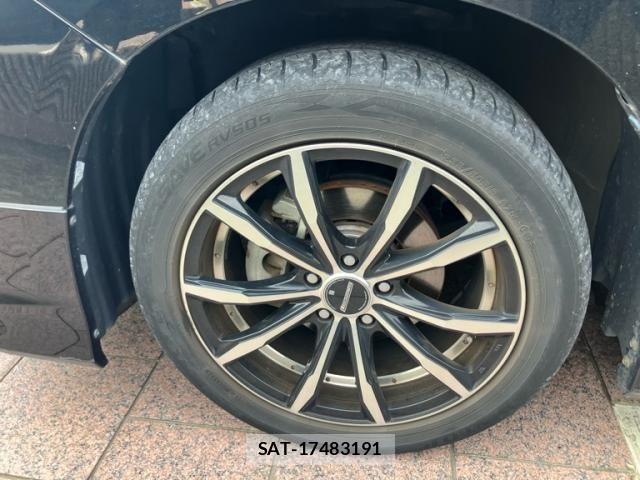 Toyota ALPHARD 2015-07 8034279-6