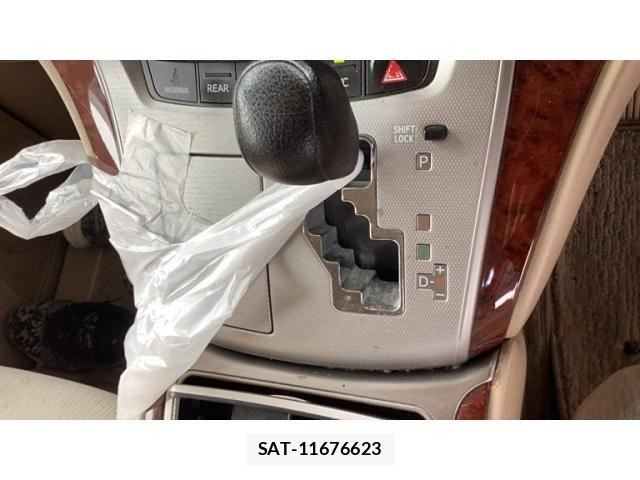 Toyota ALPHARD 2008-12 8034287-18