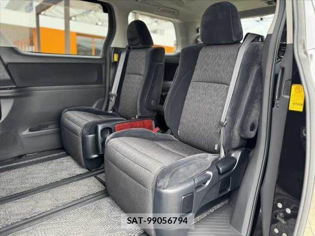 Toyota ALPHARD 2010-04 8034285-17