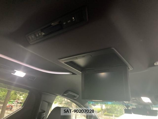 Toyota ALPHARD 2021-03 8034278-14