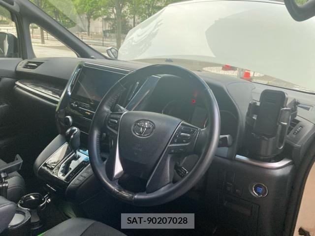 Toyota ALPHARD 2021-03 8034278-17