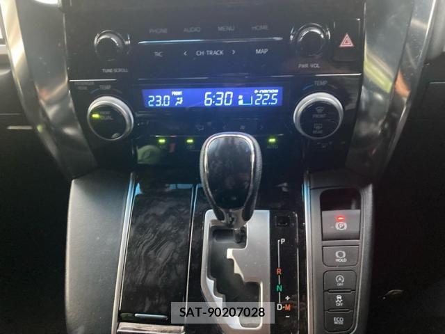 Toyota ALPHARD 2021-03 8034278-23