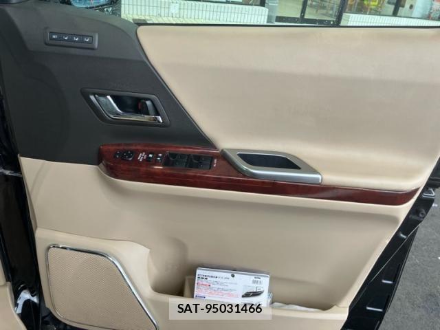 Toyota ALPHARD 2009-12 8034284-17