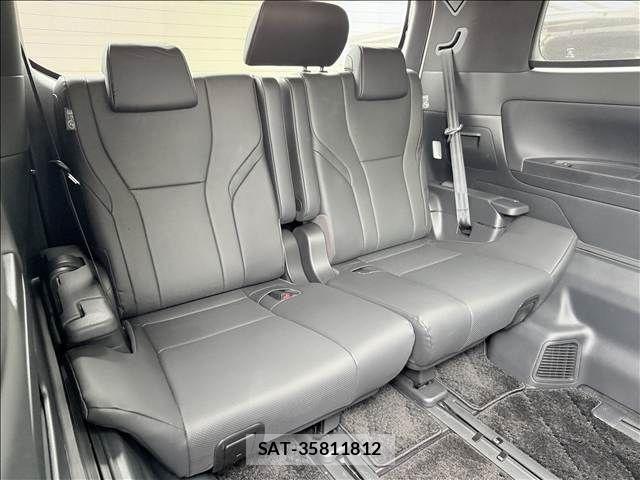 Toyota ALPHARD 2024-05 8072714-11