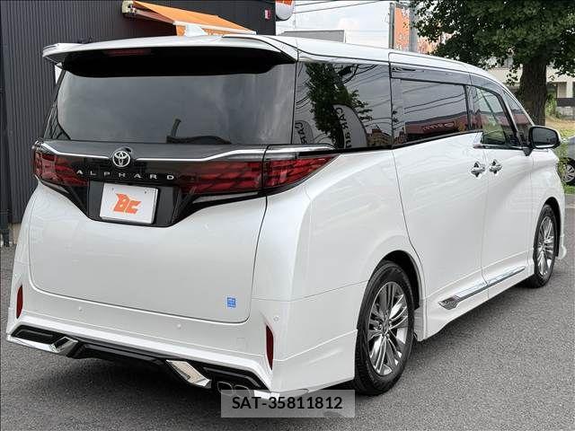 Toyota ALPHARD 2024-05 8072714-23