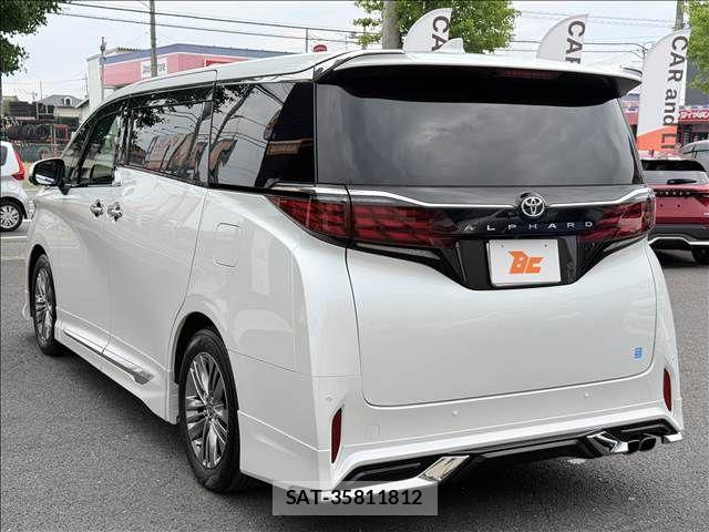 Toyota ALPHARD 2024-05 8072714-7