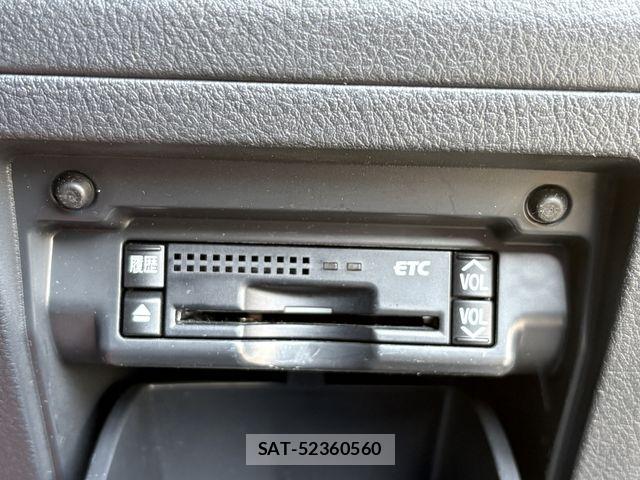 Toyota ALPHARD 2011-03 8097833-3