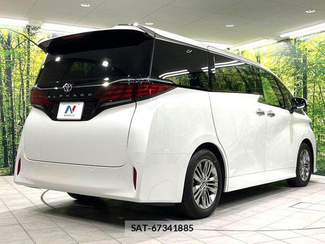 Toyota ALPHARD 2024-04 8097829-18
