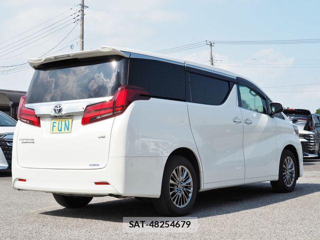 Toyota ALPHARD 2021-08 8097830-4