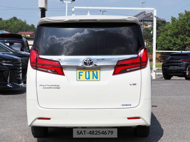 Toyota ALPHARD 2021-08 8097830-6