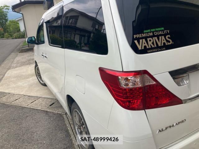 Toyota ALPHARD 2009-12 8097832-9