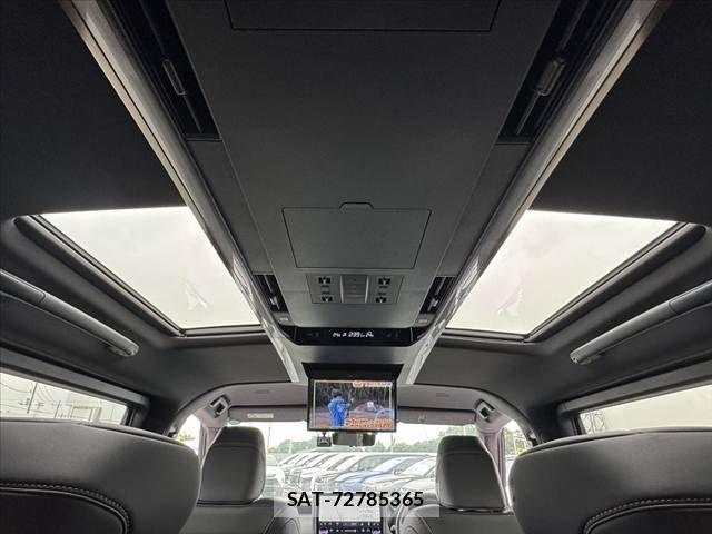 Toyota ALPHARD 2024-12 8097831-4