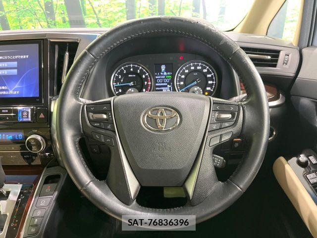 Toyota ALPHARD 2016-03 8128713-11