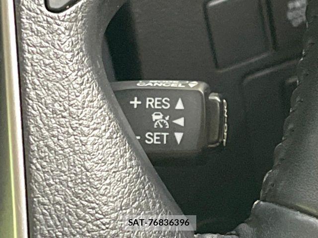 Toyota ALPHARD 2016-03 8128713-5