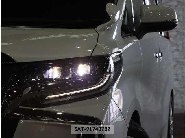 Toyota ALPHARD 2018-07 8145408-14