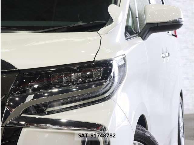 Toyota ALPHARD 2018-07 8145408-15