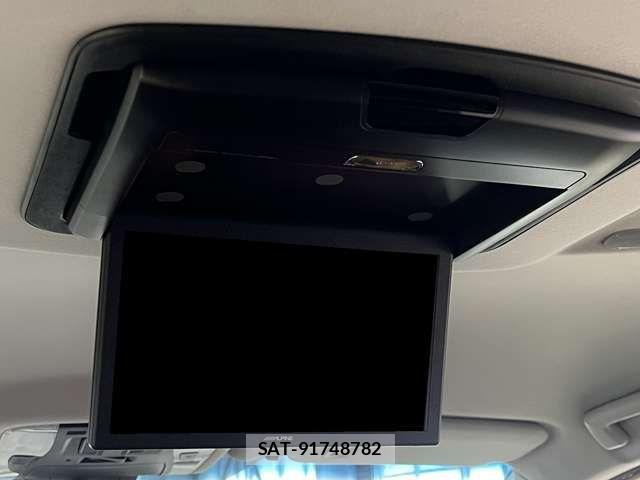 Toyota ALPHARD 2018-07 8145408-6