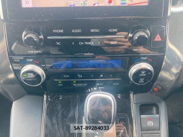 Toyota ALPHARD 2021-03 8157887-11