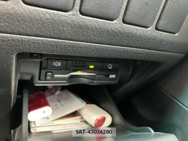 Toyota ALPHARD 2009-06 8157889-26