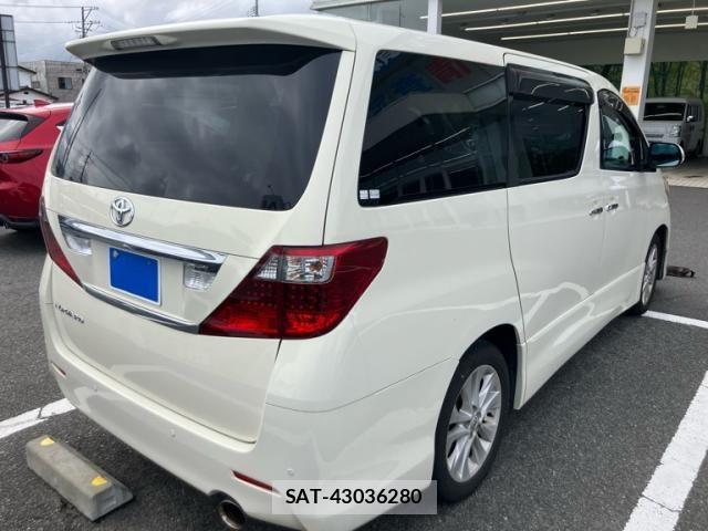 Toyota ALPHARD 2009-06 8157889-3