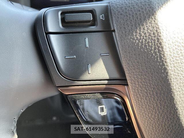 Toyota ALPHARD 2025-04 8206141-12