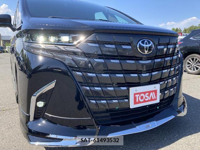 Toyota ALPHARD 2025-04 8206141-26
